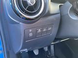 Mazda 2 (2015) 1.5i, AC, výhřev sed. - náhled 15