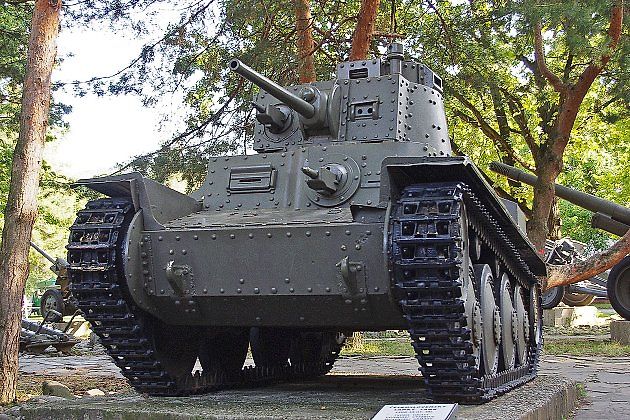 Tank LT vz.38 vystavený v Muzeu SNP v Bánské Bystrici., zdroj: Wikimedia Commons, Lukáč Peter, CC BY-SA 4.0