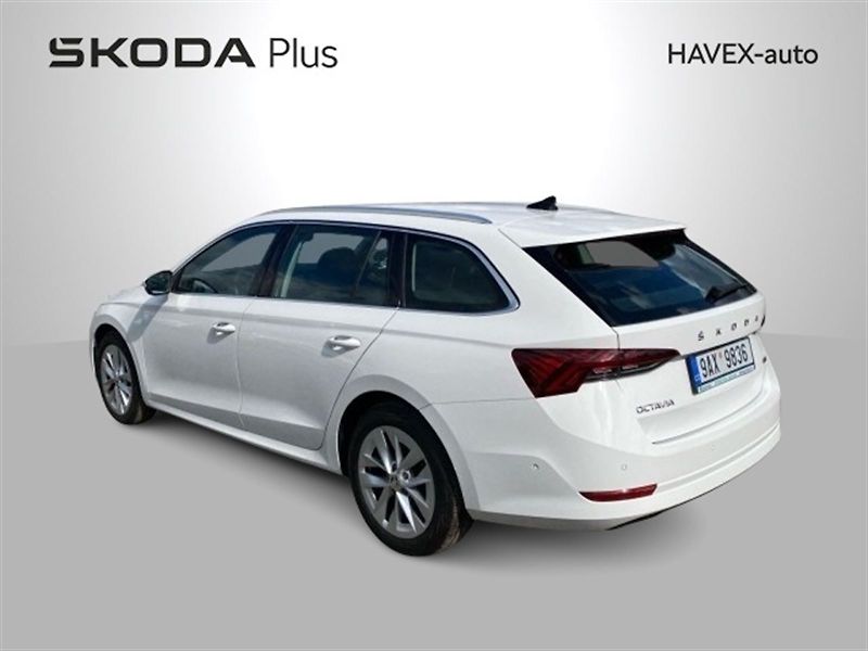 Škoda Octavia (2023) Combi 1.5 TSI M-HEV DSG Style+ - fotka 2 z 5