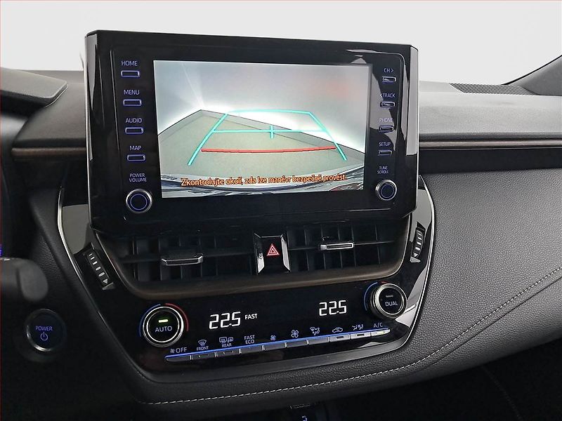 Toyota Corolla (2020) Trek 1.8 Hybrid - fotka 16 z 16