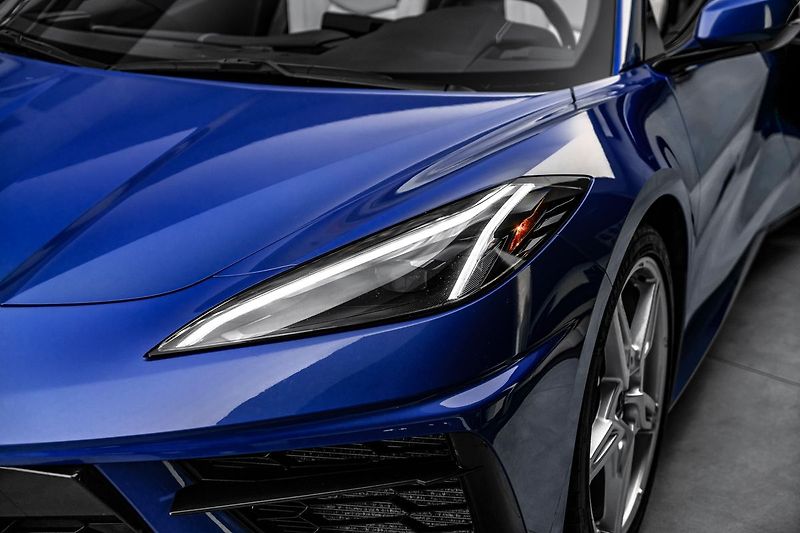 Chevrolet Corvette (2022) C8 Stingray - fotka 10 z 24