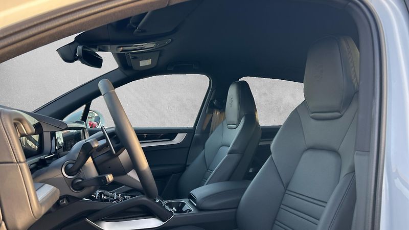 Porsche Cayenne (2025) - fotka 16 z 29