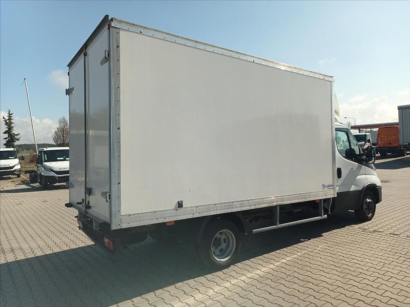 Iveco Daily 3,0   35C16 skříň - fotka 3 z 12