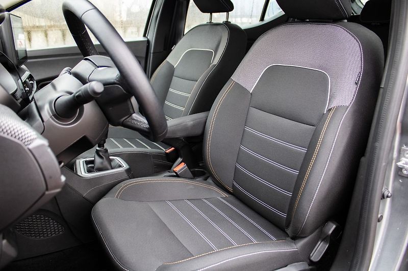 Dacia Sandero - fotka 9 z 19