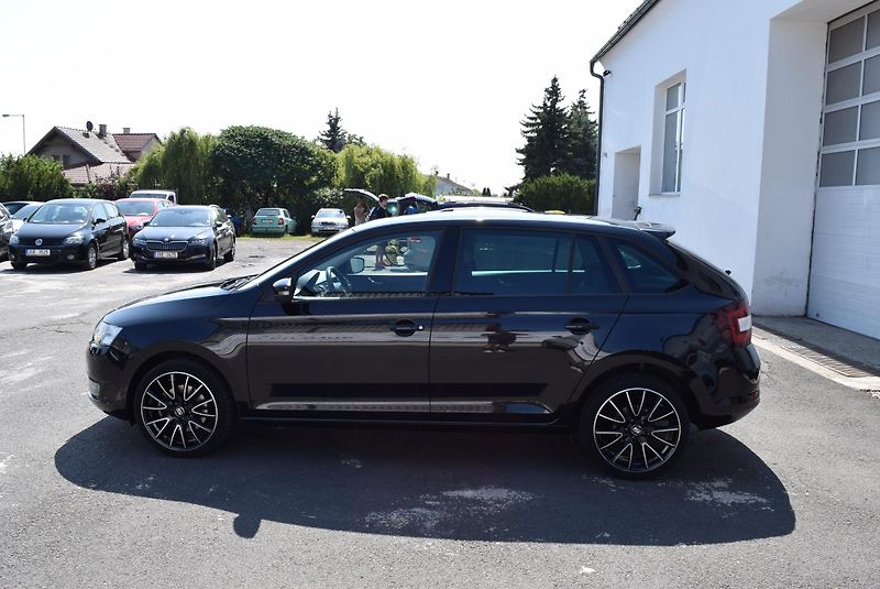 Škoda Rapid (2016) 1.2TSI 81kw STYLE XEN NAVI PAN - fotka 12 z 45