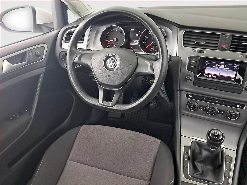 Volkswagen Golf (2014) 1.2 TSI - fotka 7 z 14