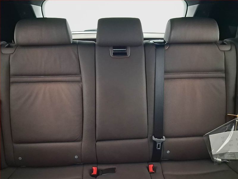 BMW X5 (2009) xDrive35d - fotka 10 z 23