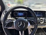 Mercedes-Benz GLA 200d 4MATIC - náhled 10