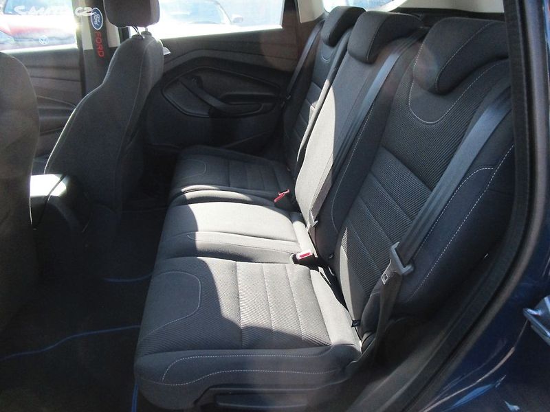 Ford Kuga 1,6-110KW-NOVÉ ROZVODY+OLEJ - fotka 14 z 26