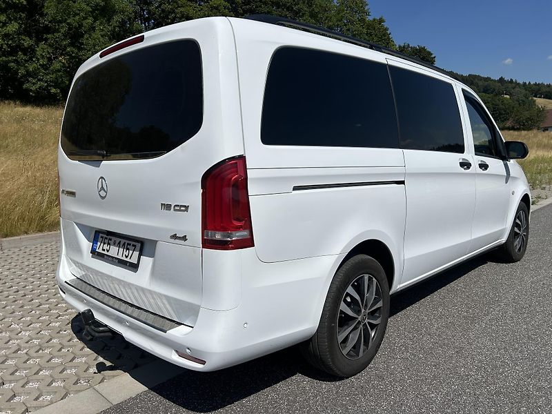 Mercedes-Benz Vito (2023) Tourer 119 4x4 - fotka 3 z 13