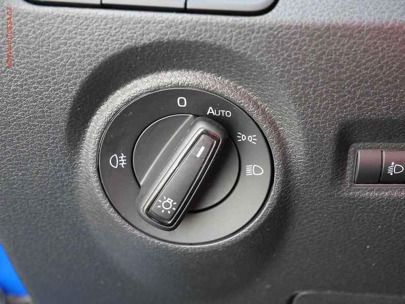 Škoda Fabia (2021) 1.0MPi, 2.maj,ČR, Active, AC - fotka 12 z 16