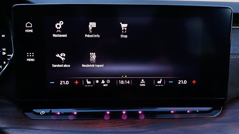 Škoda Octavia SCOUT TSI 4x4-WEBA-PANO-HUD-TZ - fotka 40 z 50