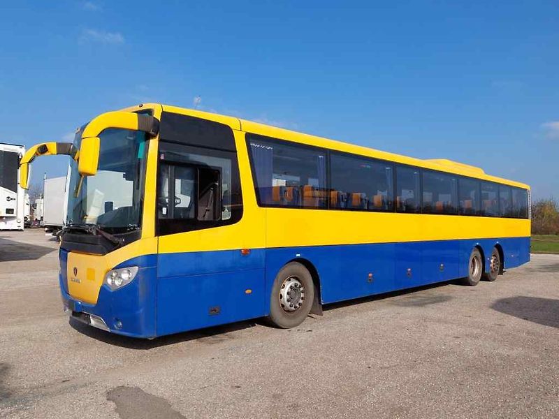 Scania Omniexpress 6x2 - fotka 5 z 48