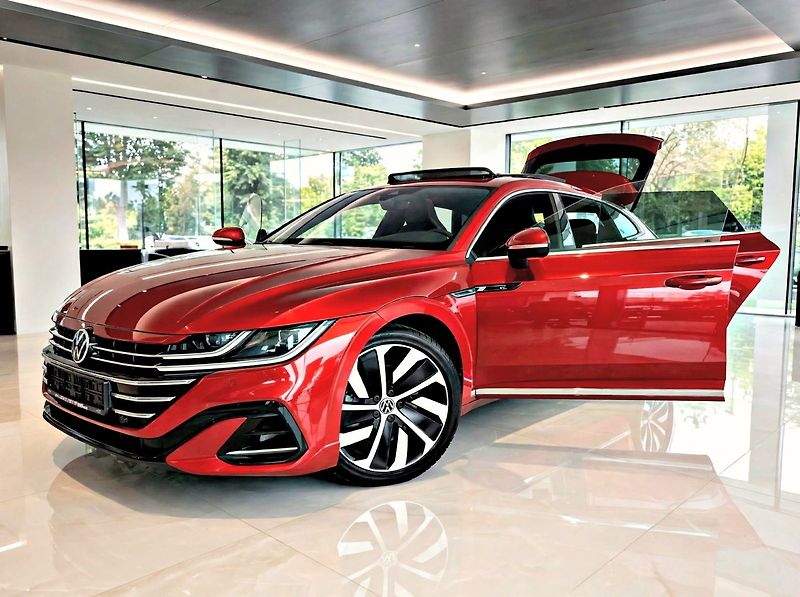 Volkswagen Arteon Shooting Brake (2021) 1.5 TSi R-LINE Manuál,Panorama - fotka 1 z 37