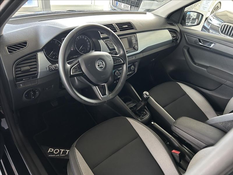 Škoda Fabia 1,2   TSI,AMBITION,1.MAJITEL - fotka 7 z 25