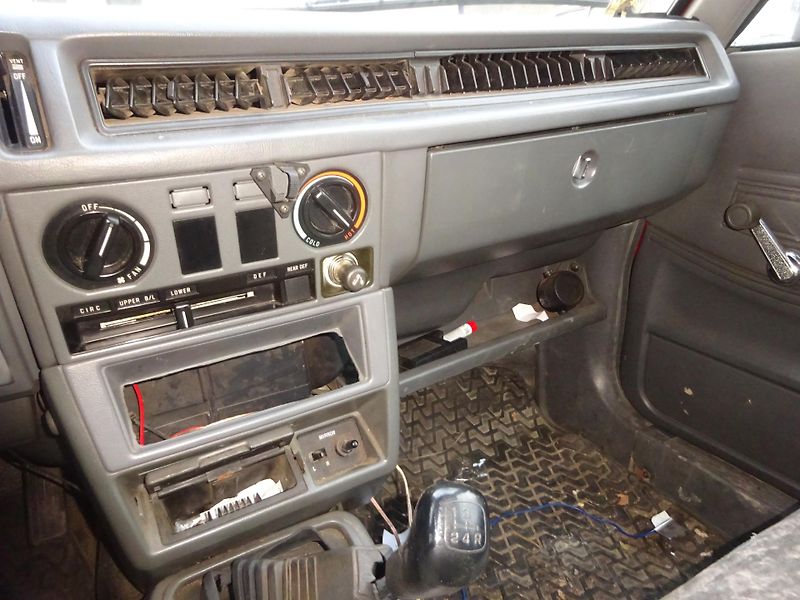 Subaru Ostatní (1990) BRAT 1,8 - fotka 8 z 13