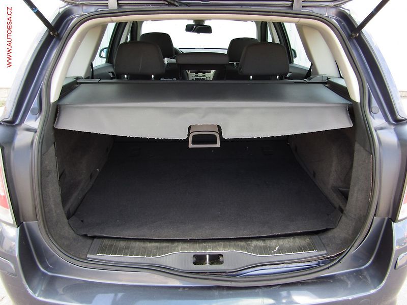 Opel Astra (2007) 1.6 i, AC, temp - fotka 7 z 16