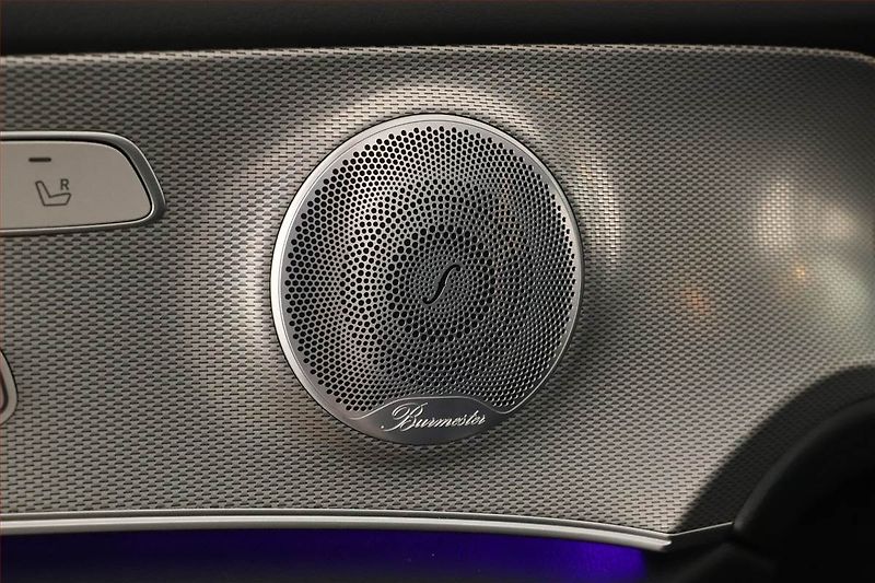 Mercedes-Benz Třídy E (2019) E 300 de - fotka 26 z 31