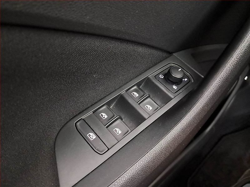 Škoda Kamiq (2020) 1.5 TSI - fotka 22 z 24