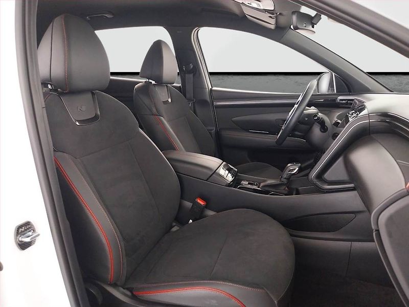 Hyundai Tucson (2023) 1.6 CRDi - fotka 9 z 24