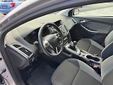 Ford Focus (2011) Trend 1.6 Ti-VCT - náhled 11