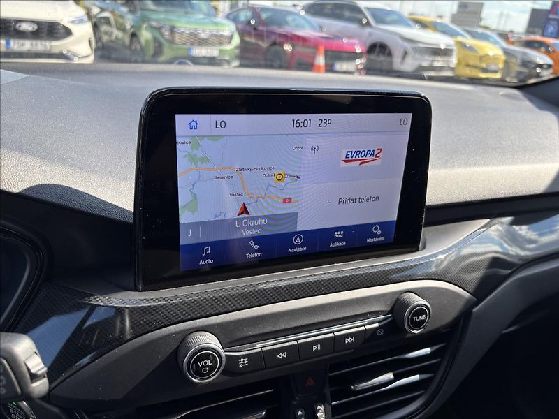 Ford Focus 1,5 EcoBlue 88 kW ST-line - fotka 33 z 43