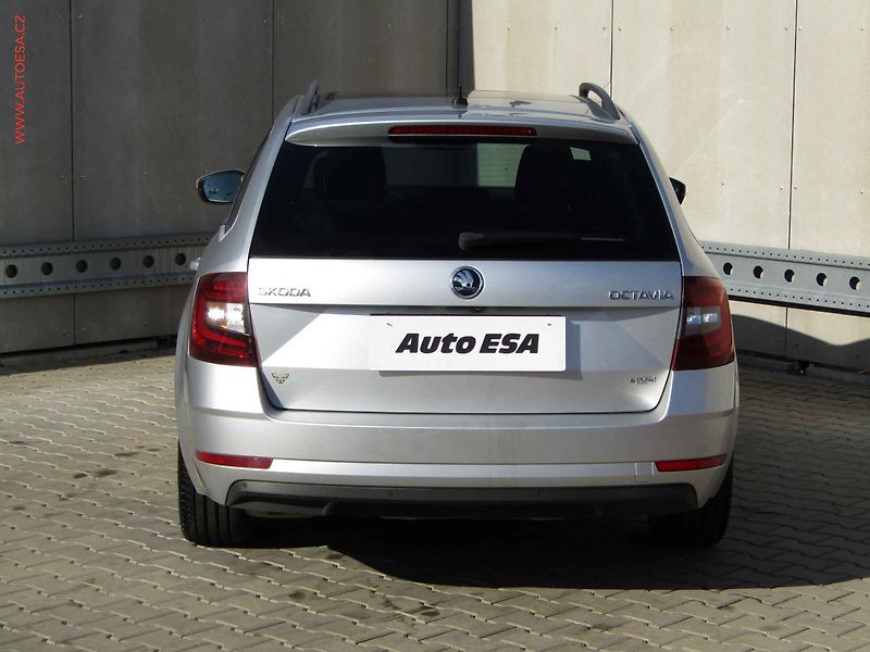 Škoda Octavia (2019) 2.0 TDi 4x4, ČR, Style Plus - fotka 5 z 22