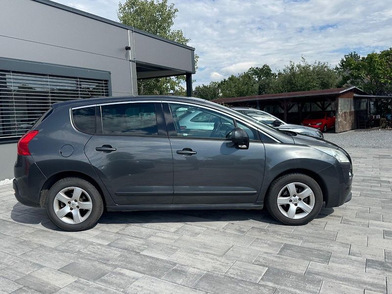 Peugeot 3008 (2010) 1,6 HDI 80 Kw - fotka 4 z 30