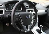 Volvo V70.