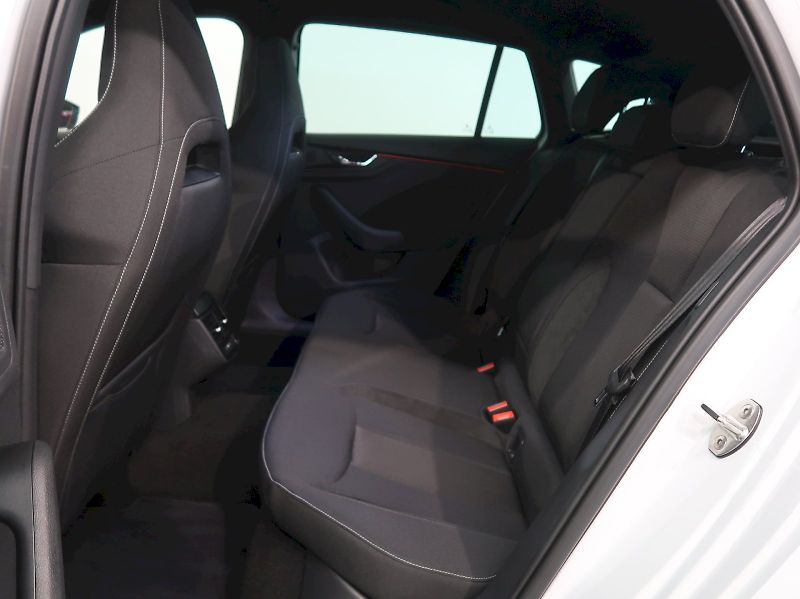 Škoda Scala (2024) DRIVE 1.5TSI 110KW DSG - fotka 15 z 39