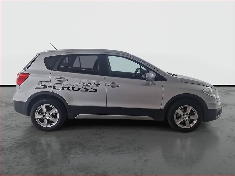 Suzuki SX4 S-Cross (2014) 1.6 VVT AllGrip, 4X4, Automat - fotka 6 z 16