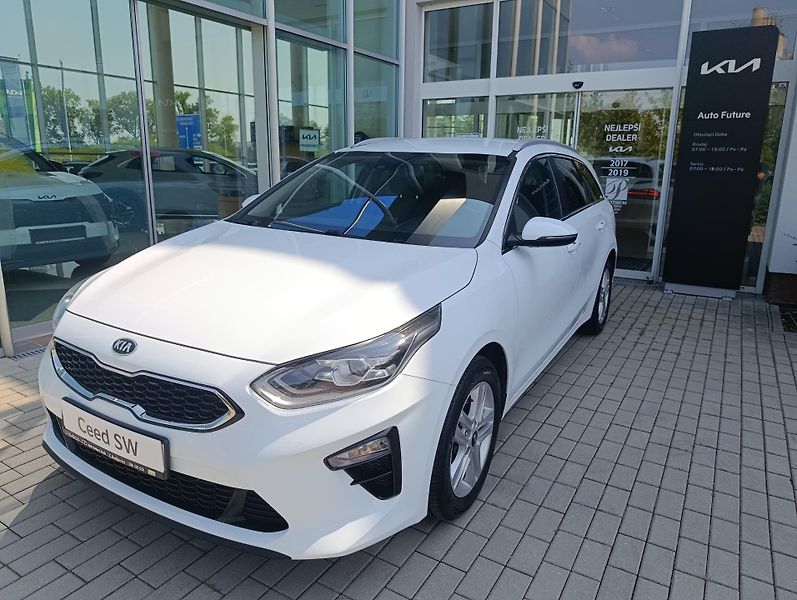 Kia Ceed SW (2021) 1.6 CRDi 7DCT  Top - fotografie inzerátu