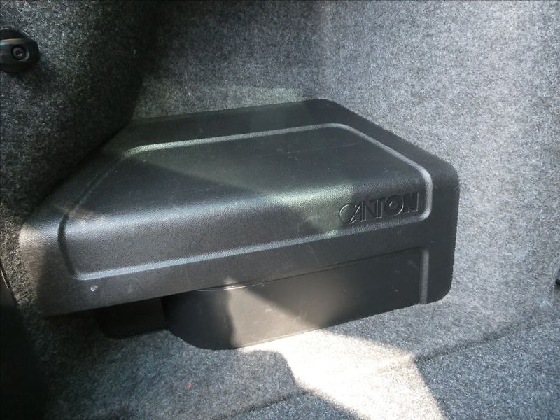 Škoda Octavia 2,0 TDi 135kW RS serviska,2.ma - fotka 18 z 51