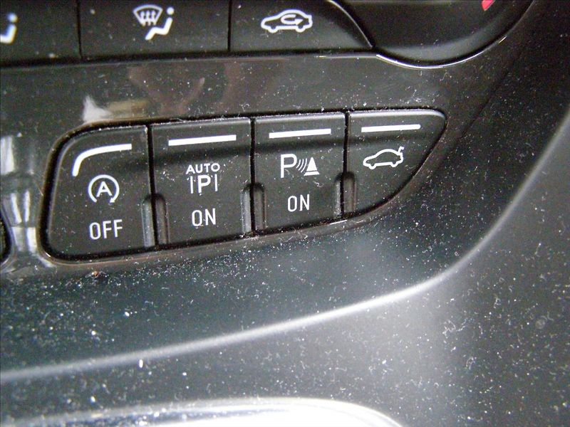 Ford Kuga 2,0   150PS  PANORAMA - fotka 31 z 35