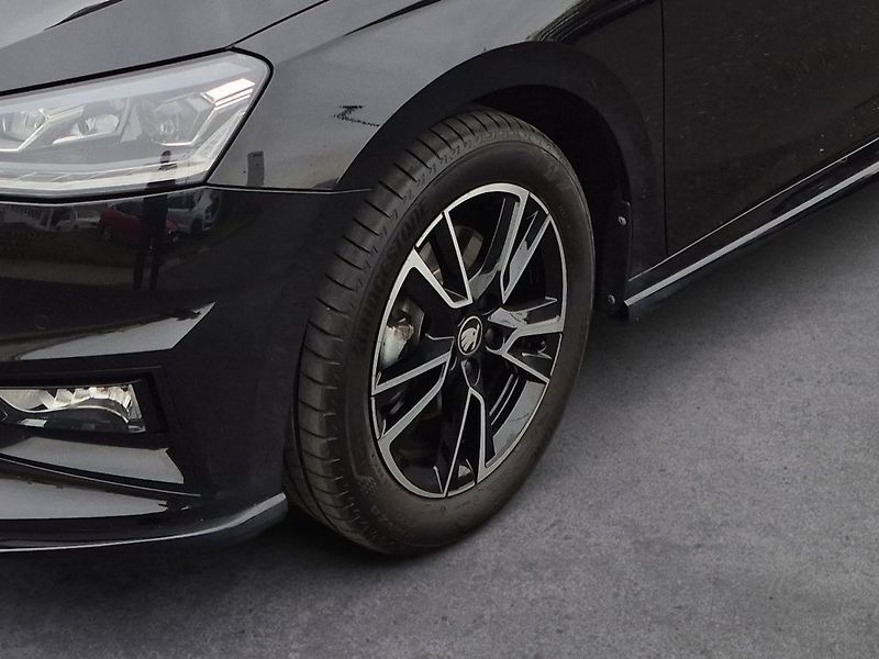 Škoda Fabia Monte Carlo 1.0 TSI 85 kW - fotka 29 z 29