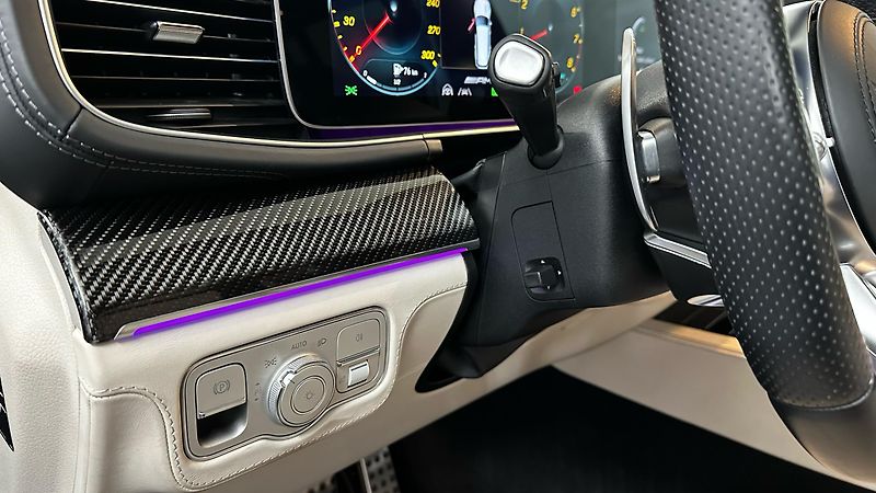 Mercedes-Benz GLS 63 AMG / TOP VÝBAVA  - fotka 51 z 80