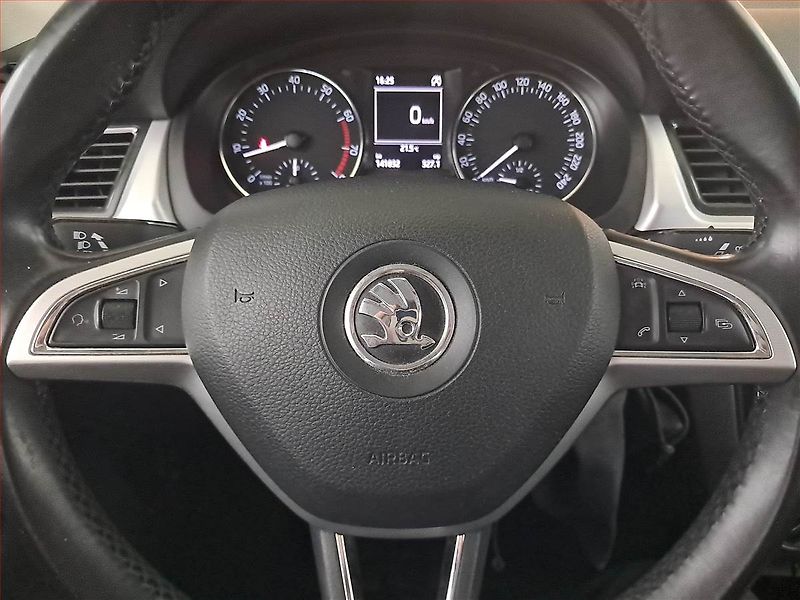Škoda Rapid (2016) 1.2 TSI - fotka 17 z 18
