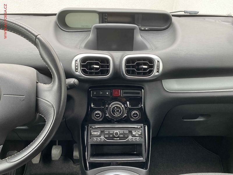 Citroën C3 Picasso (2016) 1.2PT, Exclusive - fotka 12 z 17