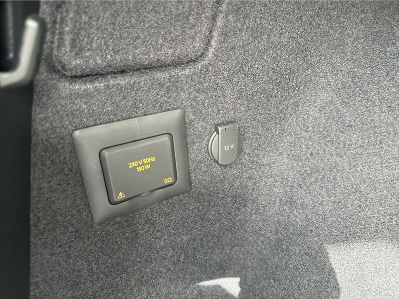 Seat Ateca Cupra 1,5 TSI DSG - fotka 19 z 30