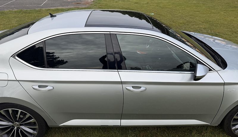 Škoda Superb (2017) REZERVACE  - fotka 8 z 34
