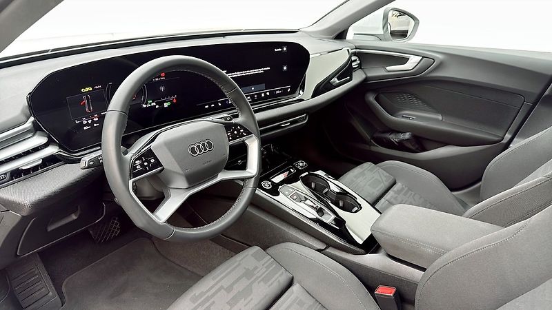 Audi A5 e-hybrid quattro Taž Kamera - fotka 8 z 19