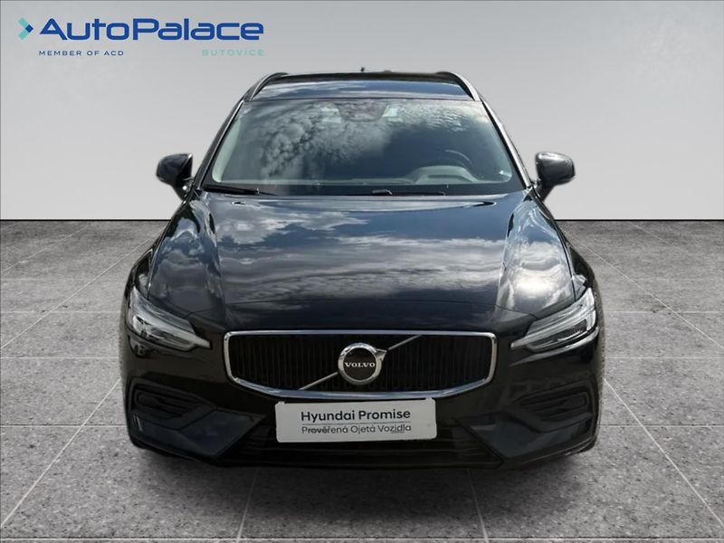 Volvo V60 2,0 I B3 CORE AT 120kW - fotka 2 z 17