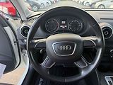 Audi A3 (2015) 1.6 TDi, ČR, AT, bixen, AC - náhled 12