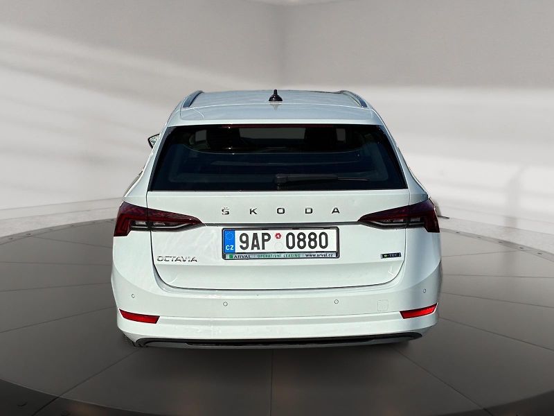 Škoda Octavia (2023) STYLE 1.5 e-TEC 110kW DSG CZ  - fotka 5 z 11