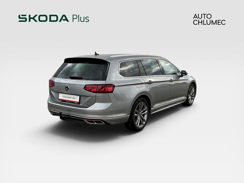 Volkswagen Passat (2021) 2.0 TDI DSG Elegance R-Line - fotka 2 z 22