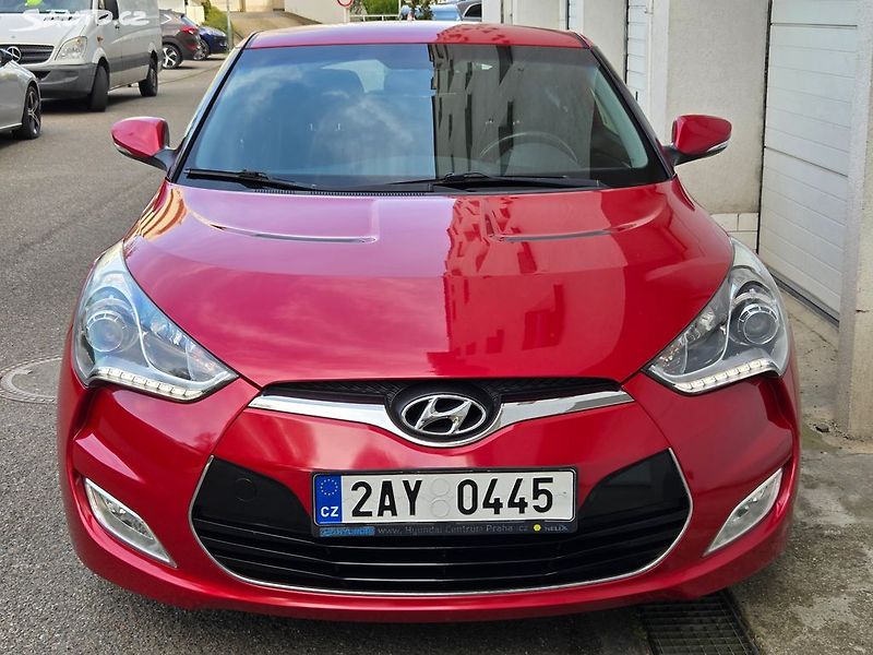 Hyundai Veloster (2012) 1.6 GDI Nové v ČR Serviska - fotka 13 z 30