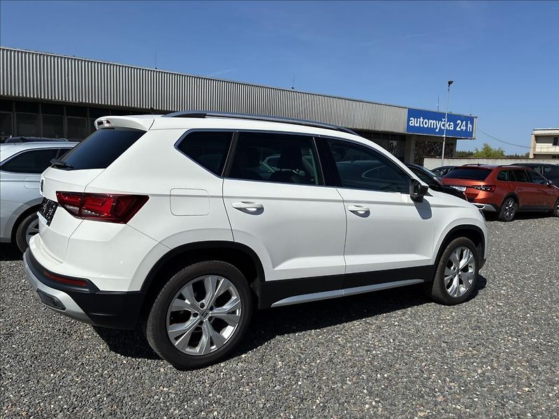 Seat Ateca 2,0 TDI 4X4 TAŽNÉ WEBASTO - fotka 7 z 33