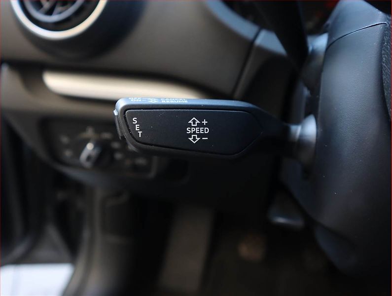 Audi A3 (2018) 1.5 TFSI, Serv.kniha, Kůže - fotka 21 z 22