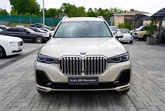 BMW X7 40i xDrive Pure Excellence/B&W - fotografie inzerátu
