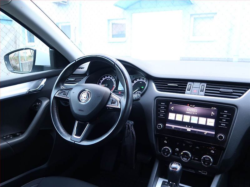 Škoda Octavia (2018) 1.6 TDI, Automat, Navi - fotka 7 z 18